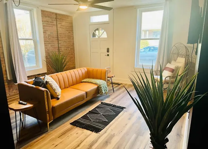 Cozy Casita By Jungle House Downtown & Short North Free Parking 5 800 Reviews Near Convention Center & Nationwide Arena & Ohio State Walk To High Street Сasa de vacaciones *