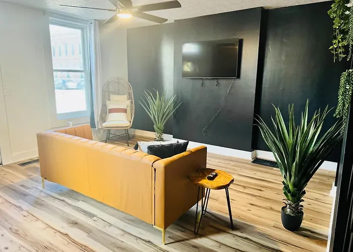 Cozy Casita By Jungle House Downtown & Short North Free Parking 5 800 Reviews Near Convention Center & Nationwide Arena & Ohio State Walk To High Street Сasa de vacaciones *